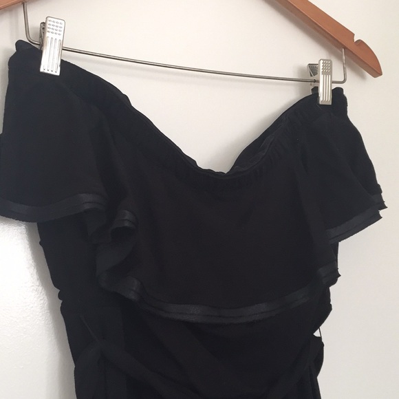 Dress - 95% Ray 5% spandex, black, White House BM. - Picture 2 of 5